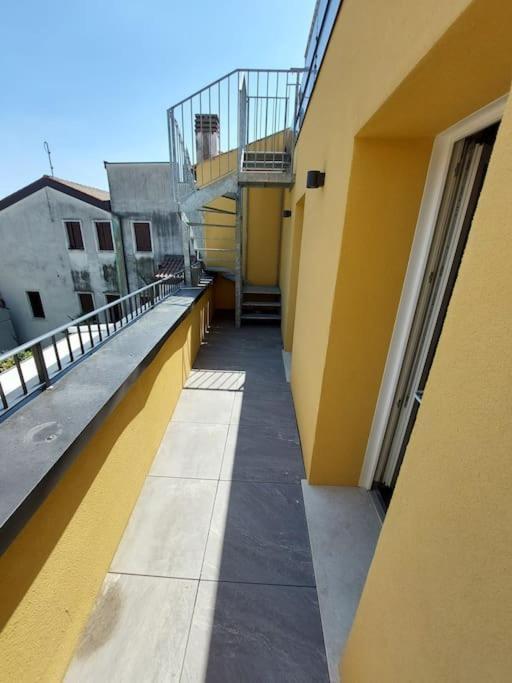 Residenza Subitosanto "Gigliola" 9A - Bilocale Con Terrazzo Esclusivo Cupola Basilica Di Sant'Antonio- Apartamento Pádua Exterior foto